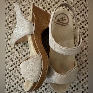 Dansko leather comfort sandals tan